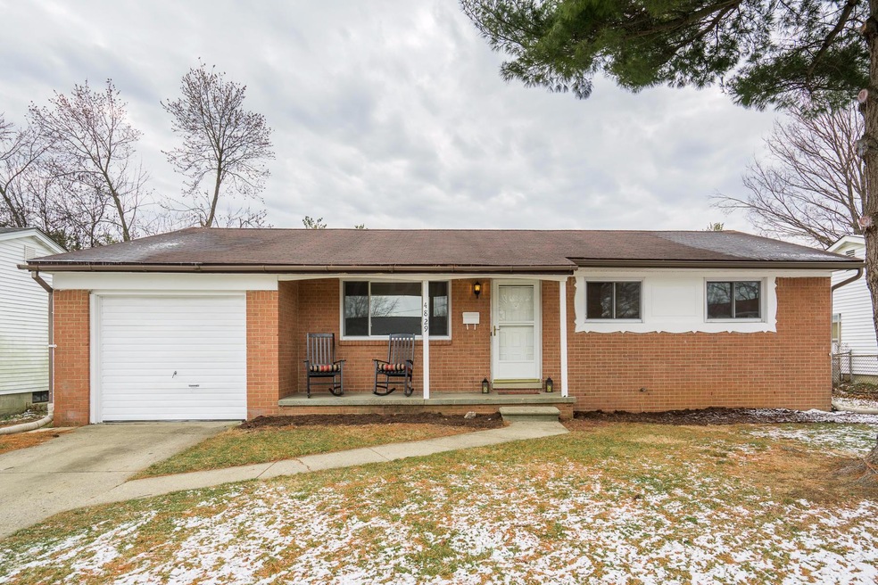 4829 Downing Dr, Columbus, OH 43232 - photo 1