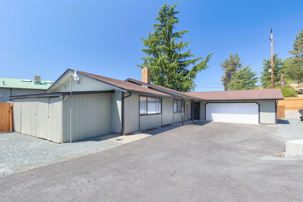 1-web-or-mls-1696-ne-9th-st