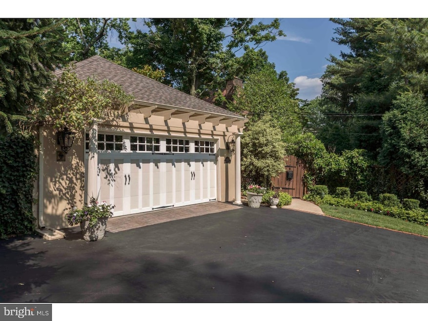 1425 County Line Rd, Bryn Mawr, PA 19010 - photo 1