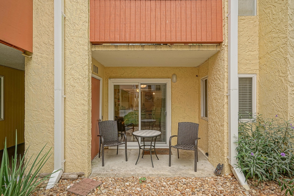 For Rent $1,995/month