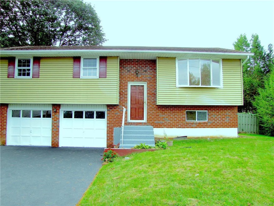 3210 Vermont St, Easton, PA 18045 - photo 1