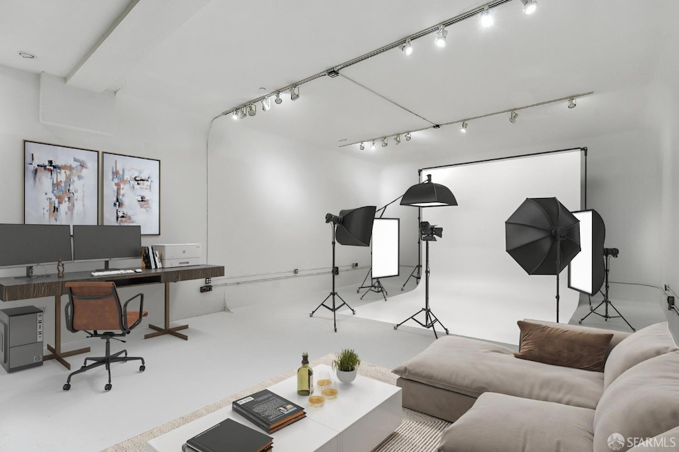 Sold $1,250,000 • Co-Listing Agent