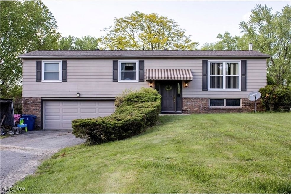 6333 Warren Sharon Rd, Brookfield, OH 44403 - photo 1