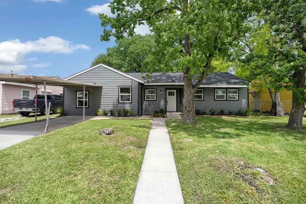 Welcome to 319 Tilden Dr!