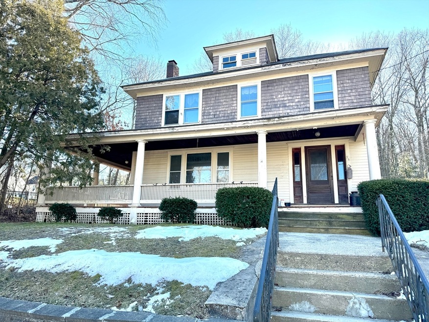 76 Park St, Turners Falls, MA 01376 - photo 1