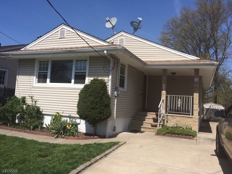 1707 Clinton St, Linden, NJ 07036 - photo 1