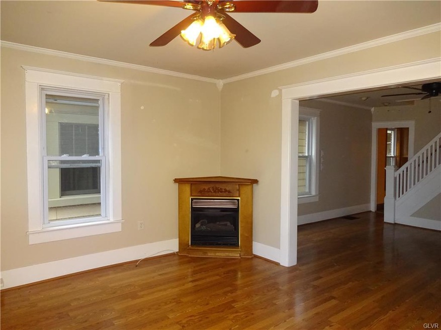 517 Raub St, Easton, PA 18042 - photo 1