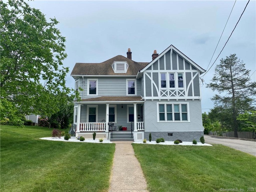 105 Saybrook Rd, Middletown, CT 06457 - photo 1