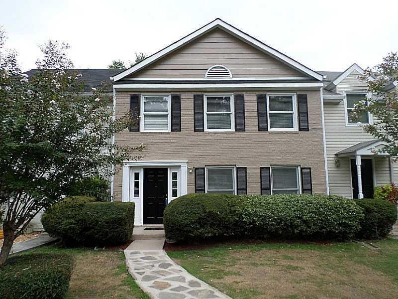 Exterior Front. Freshly painted exterior