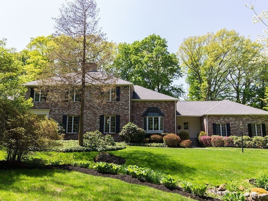 21 Chandler Cir, Weston, MA 02493 - photo 1