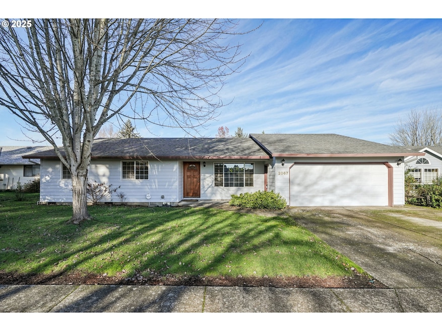 2067 SW Oleander St, McMinnville, OR 97128 - photo 1