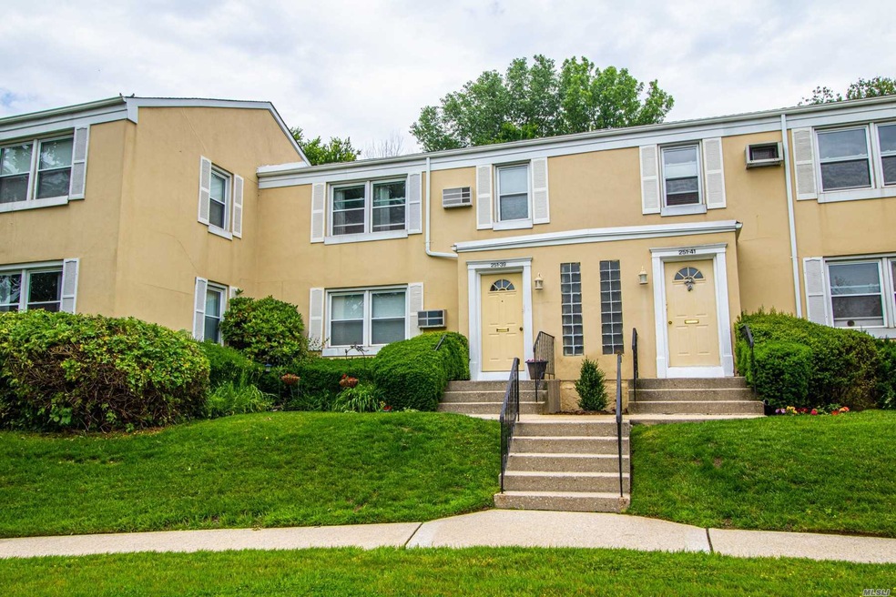 25139 71st Rd unit 53B, Bellerose, NY 11426 - photo 1