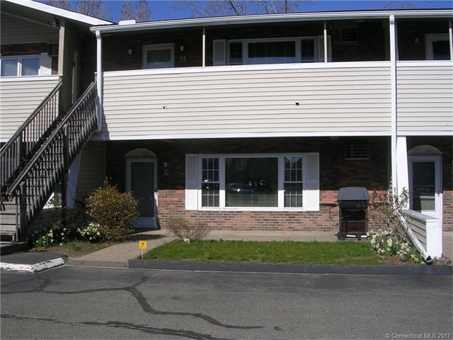 157 1/2 Kings Hwy unit E, Milford, CT 06460 - photo 1