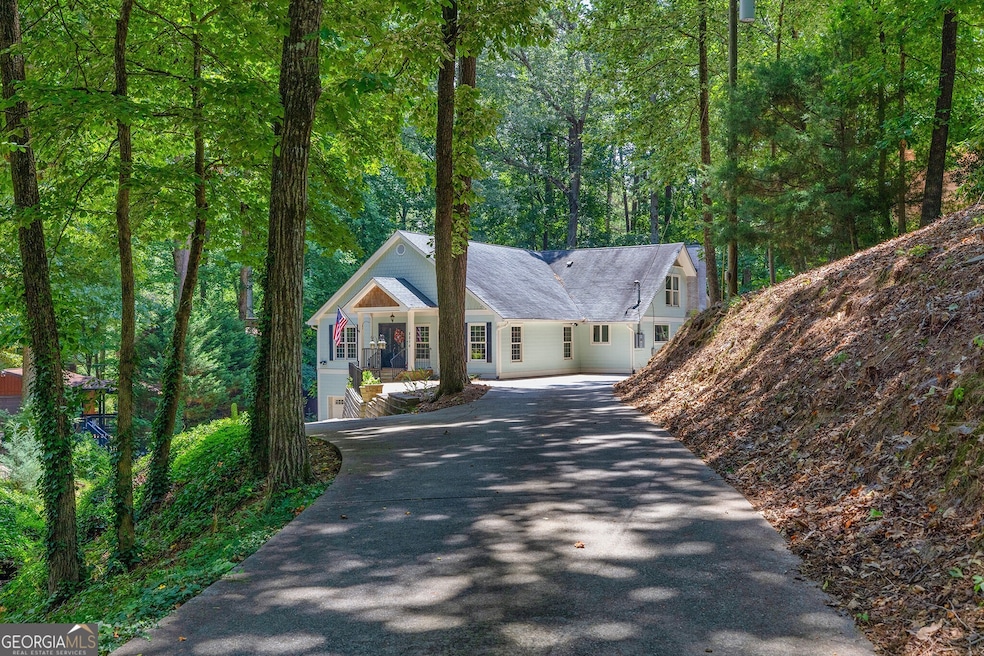 Gorgeous Wooded Driveway