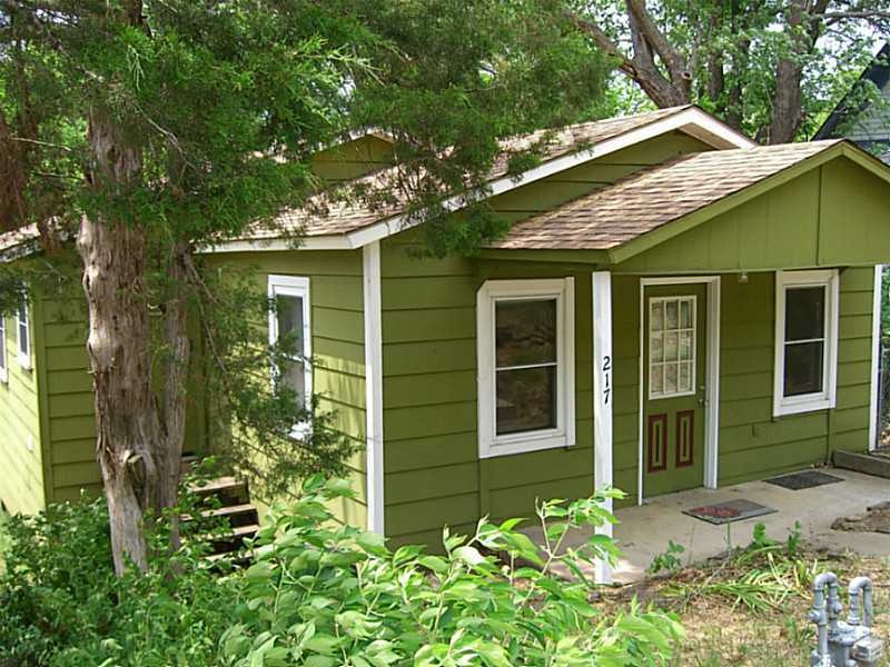 217 S Willow Ave, Fayetteville, AR 72701 - photo 1