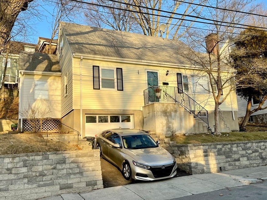 14 Potomac St, West Roxbury, MA 02132 - photo 1