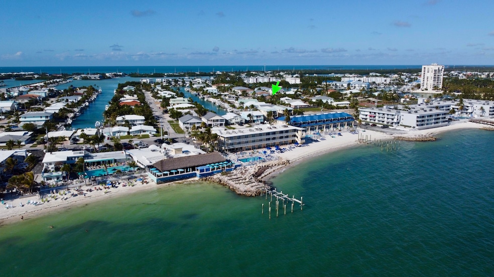 Close to private beach and dining!