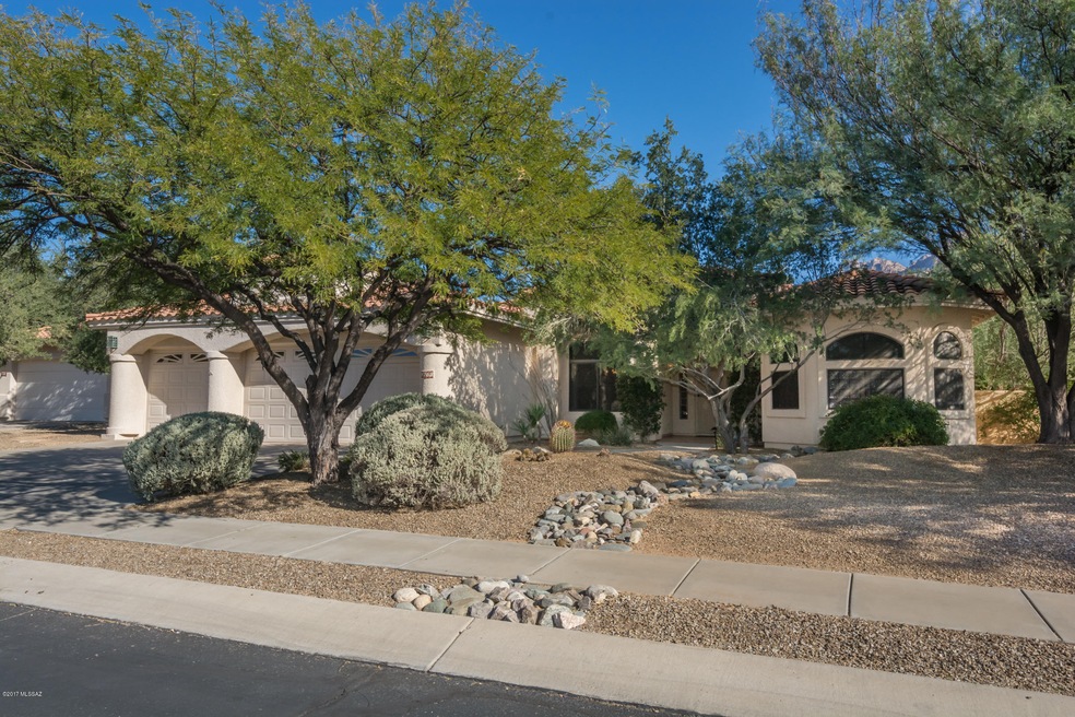 9768 N Golden Sun Dr, Tucson, AZ 85737 - photo 1