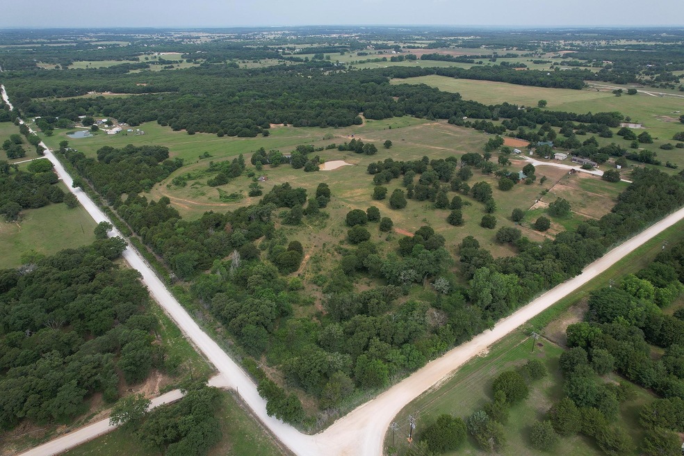 1309 County Road 109, Whitesboro, TX 76273 - photo 1