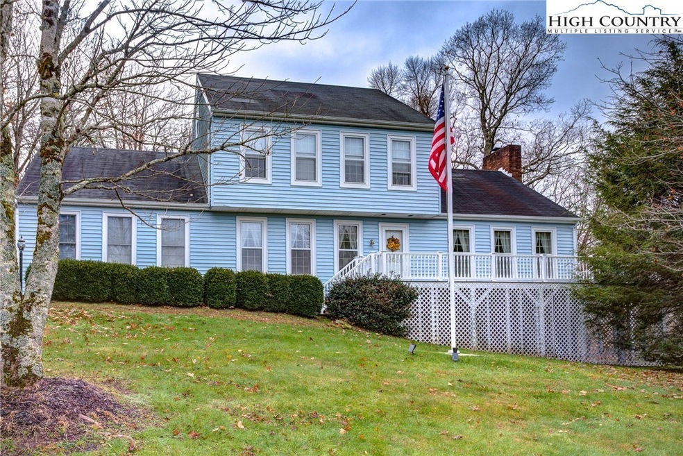 395 Laurel Chase Dr, Blowing Rock, NC 28605 - photo 1