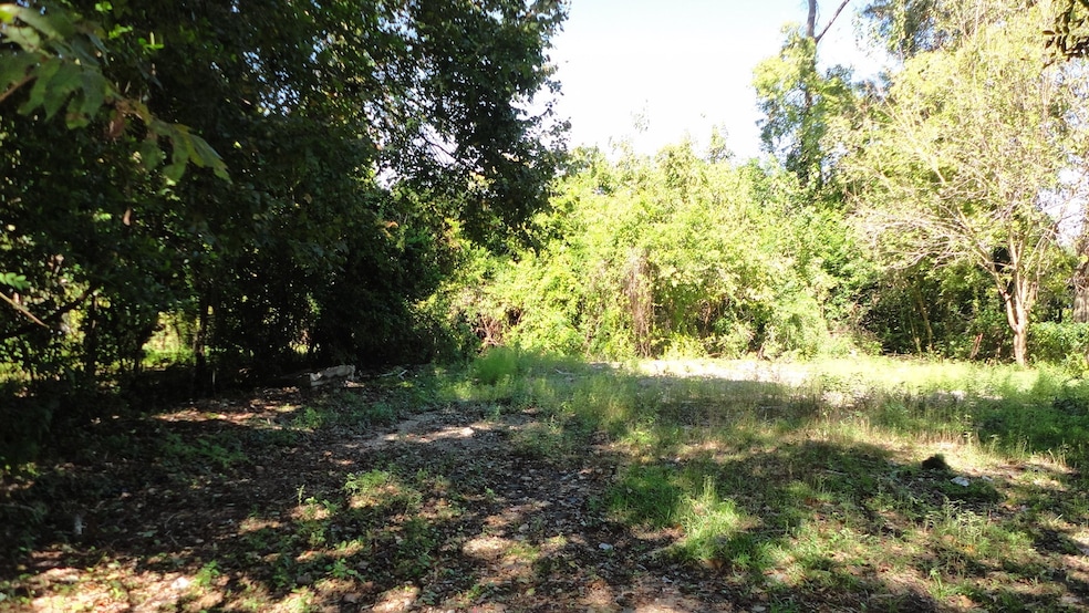 2430 Walcott Ln, Houston, TX 77088 - photo 1