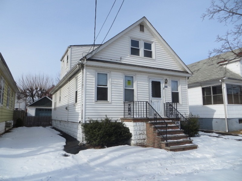 312 W 16th St, Linden, NJ 07036 - photo 1