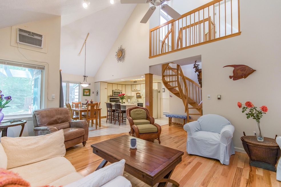 131 Temple Ave unit 6, Old Orchard Beach, ME 04064 - photo 1