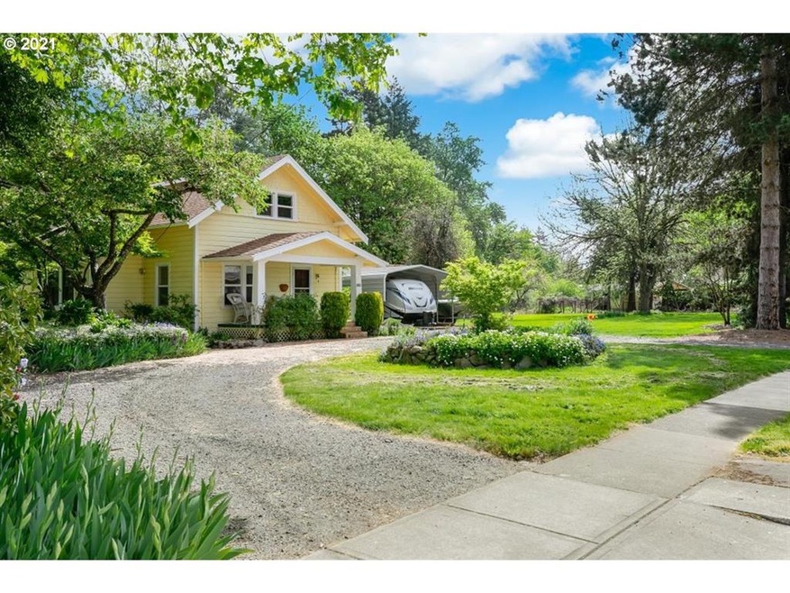 500 S Wynooski St, Newberg, OR 97132 - photo 1