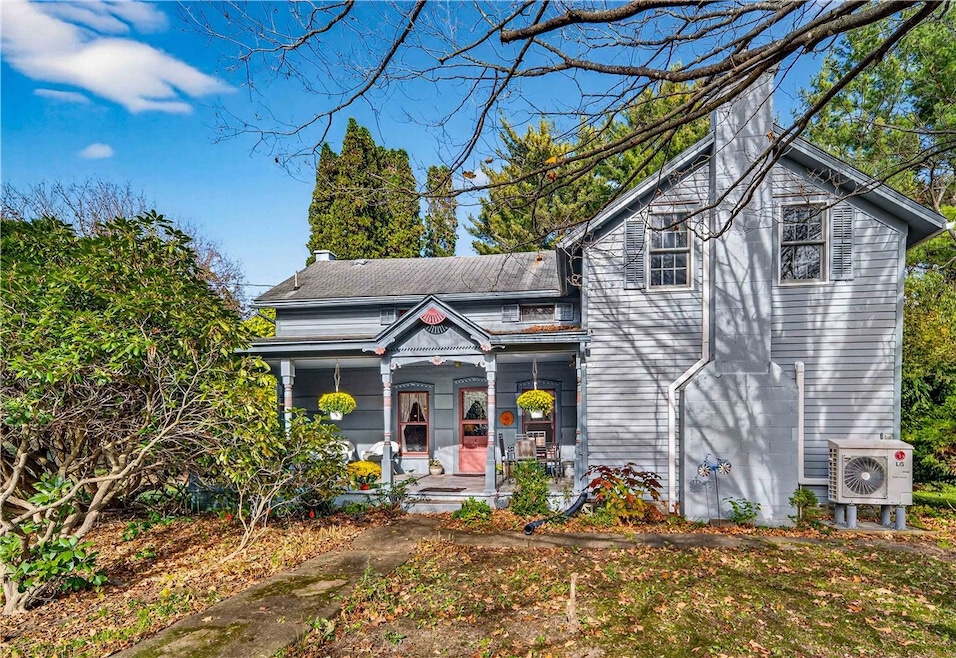 Under Contract $450,000