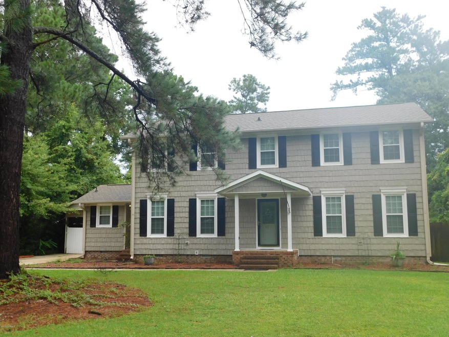 612 Shadowood Dr, Jacksonville, NC 28540 - photo 1