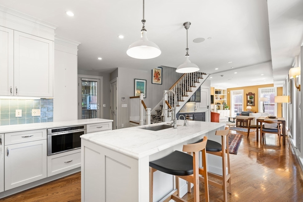 251 Shawmut Ave unit 1, Boston, MA 02118 - photo 1