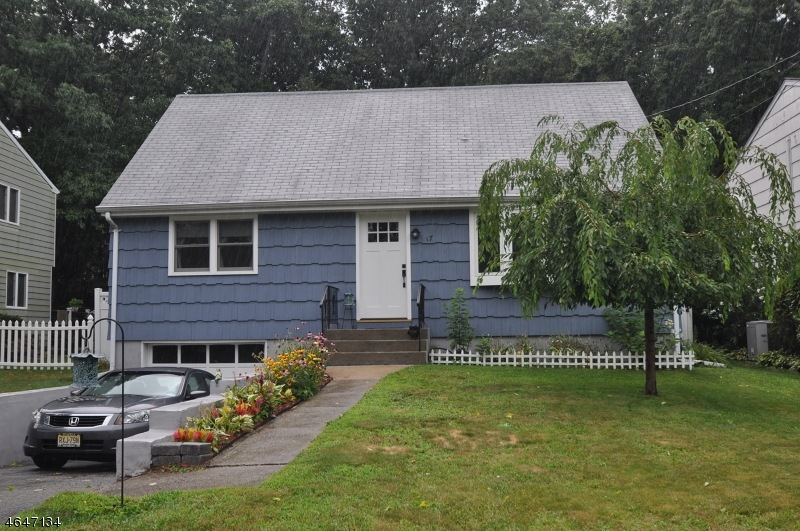 17 Mendes St, Denville, NJ 07834 - photo 1