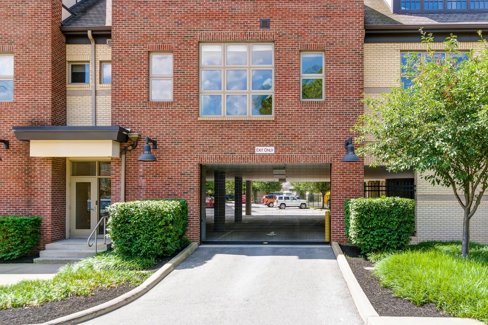 825 n 4th -8