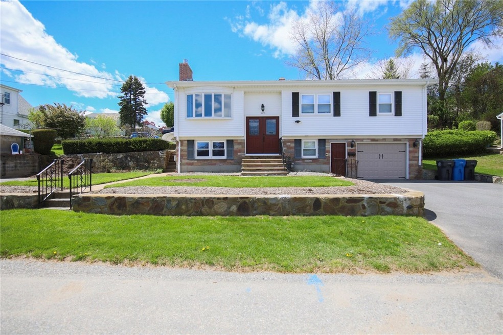 123 Curry Rd, Cranston, RI 02920 - photo 1