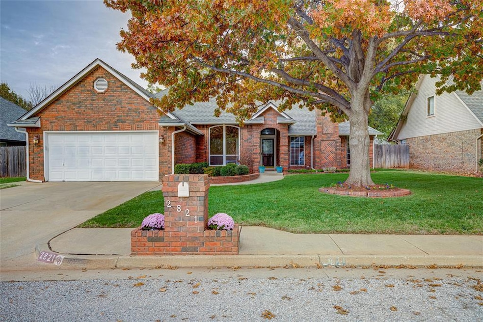 2821 NW 155th St, Edmond, OK 73013 - photo 1