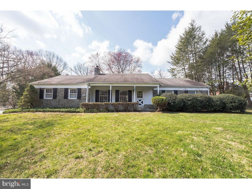 603 Bowers Ln, Wallingford, PA 19086 - photo 1