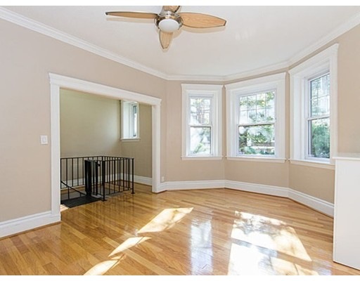 31 Queensberry St unit 5, Boston, MA 02215 - photo 1