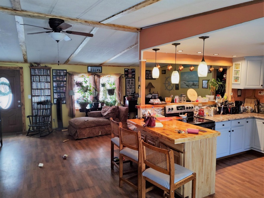 2 Mayflower Ln, Center Ossipee, NH 03814 - photo 1