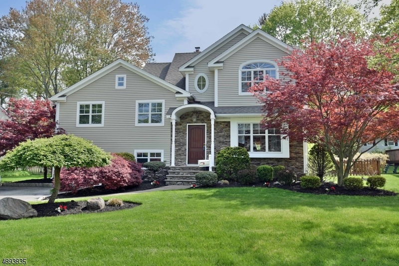 16 Elbert Ct, Ramsey, NJ 07446 - photo 1