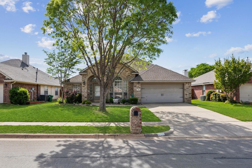 7216 Riverchase Trail, Denton, TX 76210 - photo 1