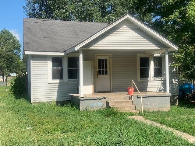 704 Mill St, Manchester, TN 37355 - photo 1