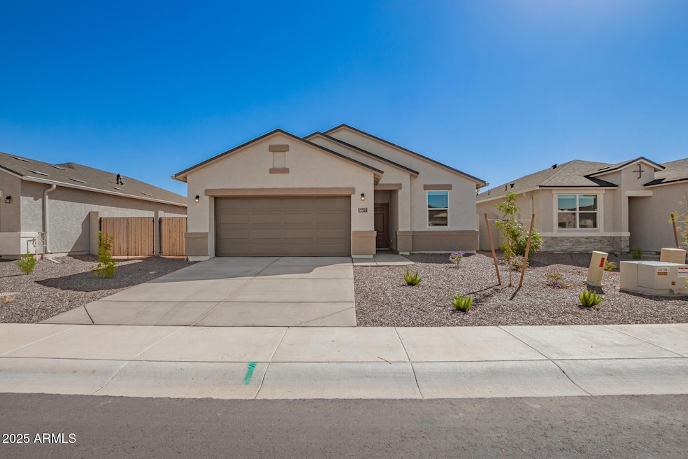 5617 E Axle Ln, San Tan Valley, AZ 85140 - photo 1