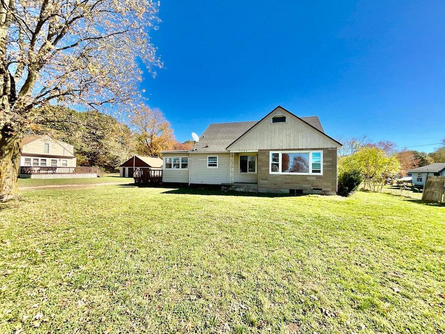 1123 58th St, Pullman, MI 49450 - photo 1