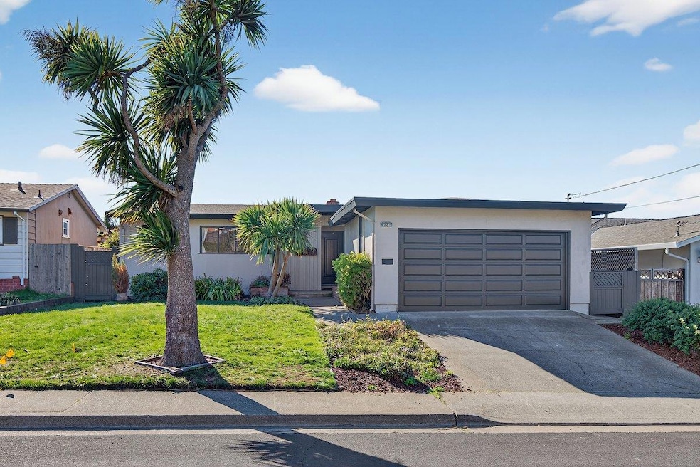 725 Palm Ave, South San Francisco, CA 94080 - photo 1