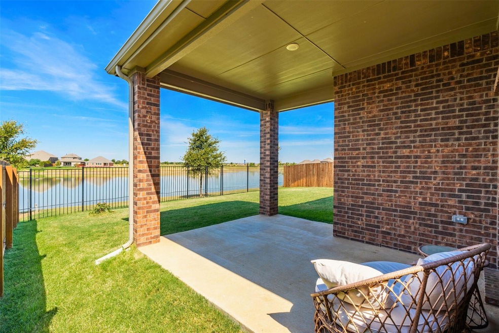 2621 Madera Canyon Rd, Aubrey, TX 76227 - photo 1