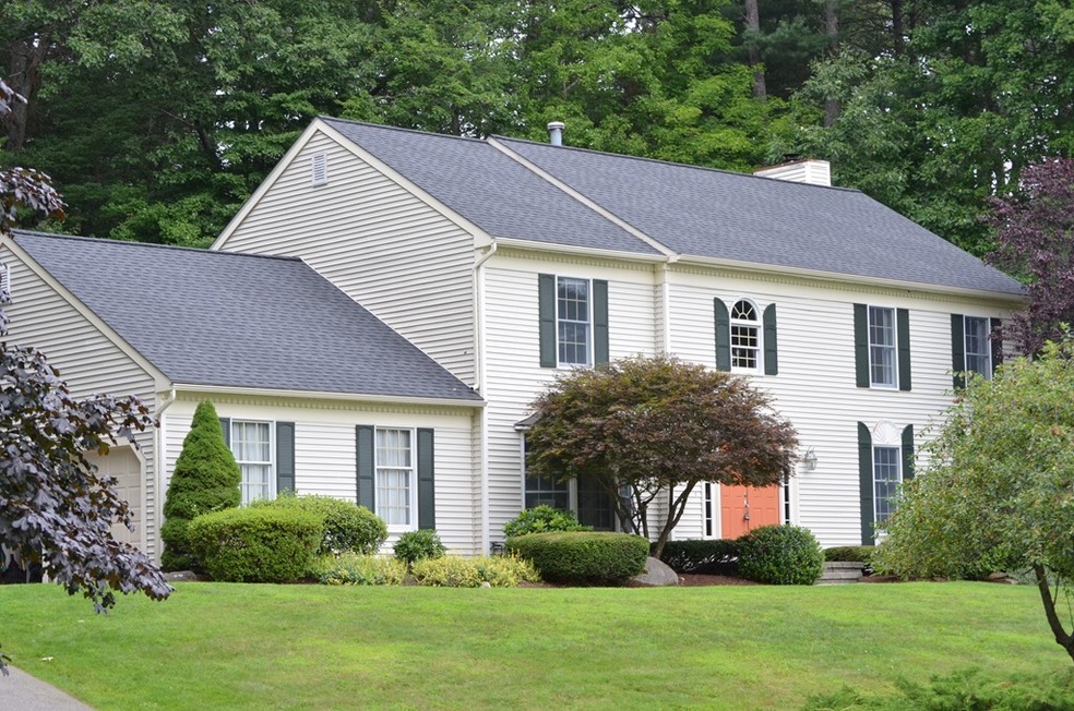 44 Dover Cir, Franklin, MA 02038 - photo 1