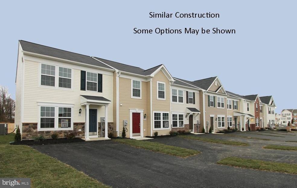 5 Darien Dr, Bunker Hill, WV 25413 - photo 1