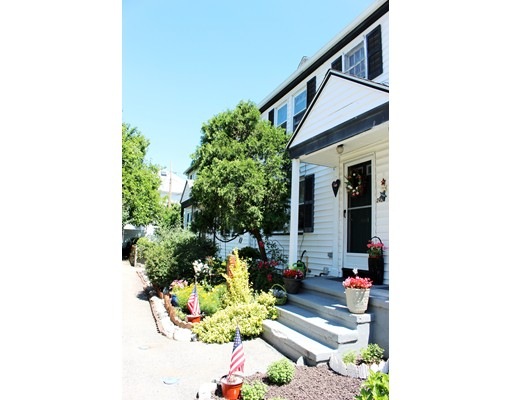 242A Quincy Shore Dr, Quincy, MA 02171 - photo 1