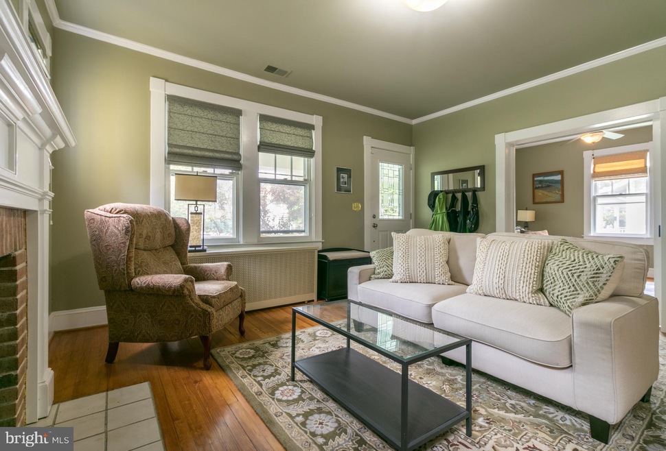 418 Laurel Ave, Laurel, MD 20707 - photo 1