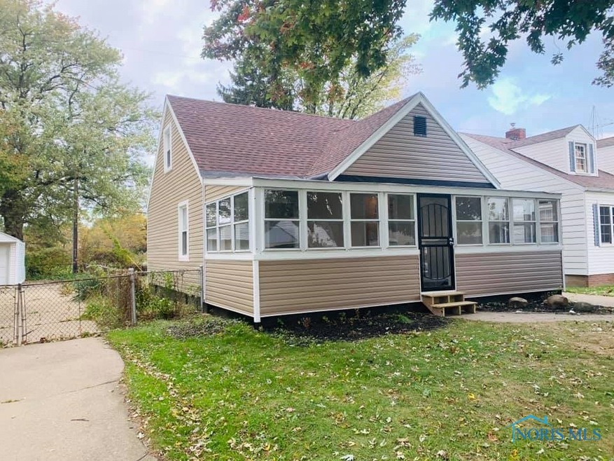 221 Orville Dr, Toledo, OH 43612 - photo 1